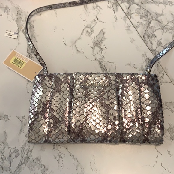 Nwt Michael Kors Daria Pleated Leather Clutch Metallic Silver Purse Handbag bag - Picture 6 of 6